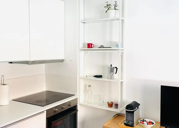 Vm - Cozy & Quiet At Campo Ourique Lisboa