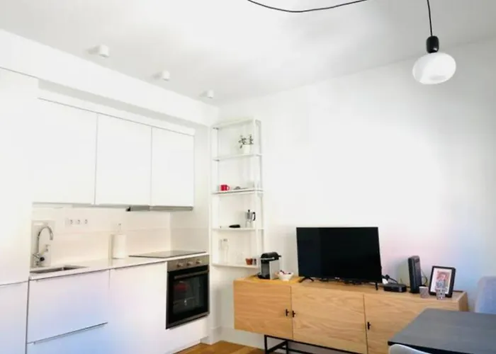 Vm - Cozy & Quiet At Campo Ourique Lisboa